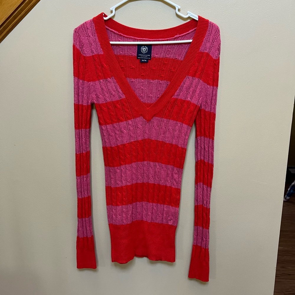 American Eagle Women’s sweater